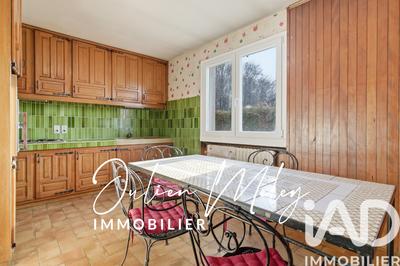 Maison - 139 m² - 7 pièces