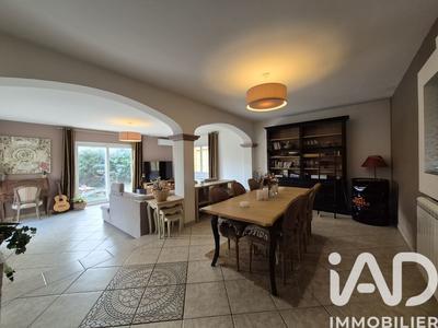 Maison - 139 m² - 4 pièces