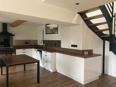 Maison - 136 m² - 5 pièces