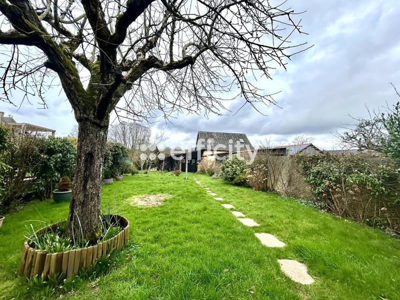 Maison - 143 m² - 7 pièces