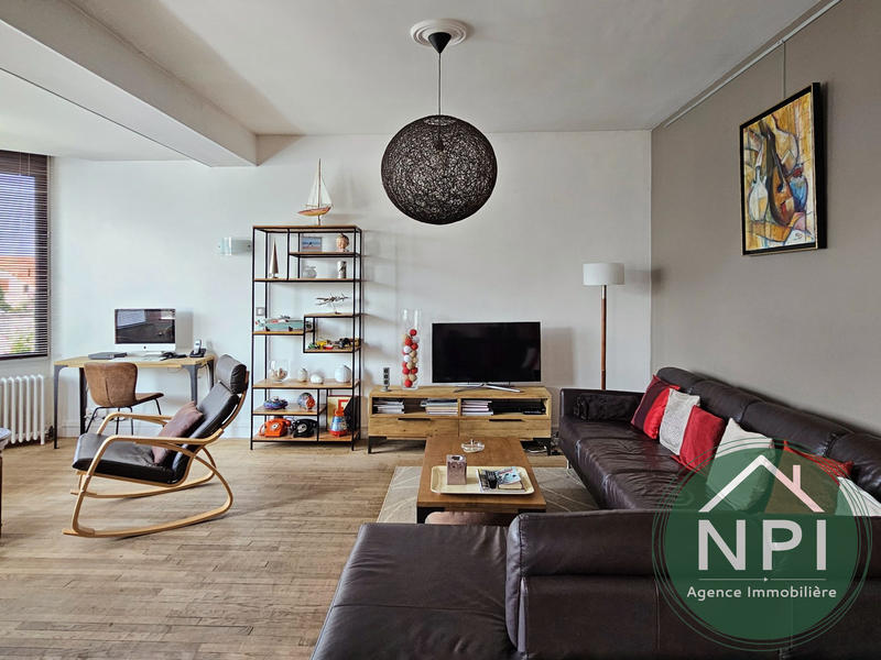 Maison - 140 m² - 6 pièces