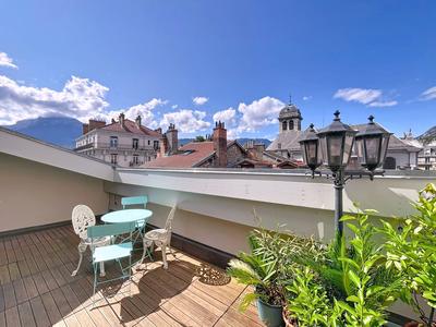 Appartement - 64 m² - 3 pièces