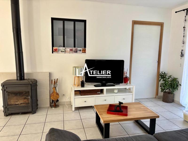 Maison - 97 m² - 5 pièces