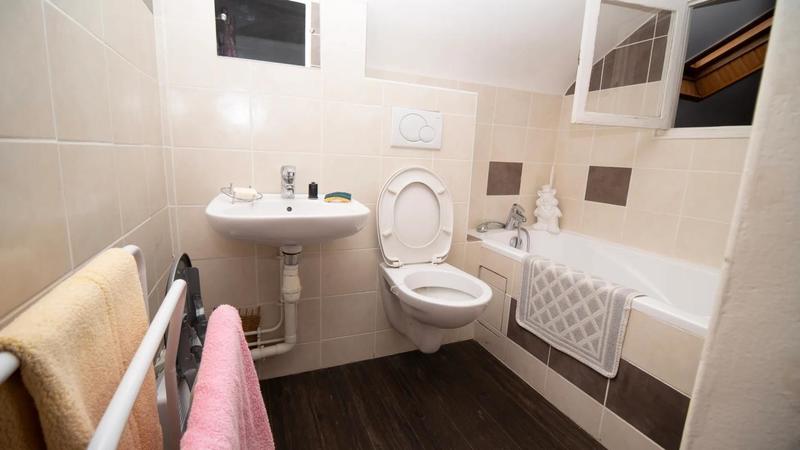 Maison - 85 m² - 5 pièces