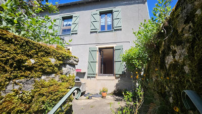 Maison - 164 m² - 8 pièces