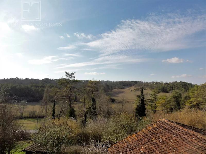 Maison - 141 m² - 5 pièces