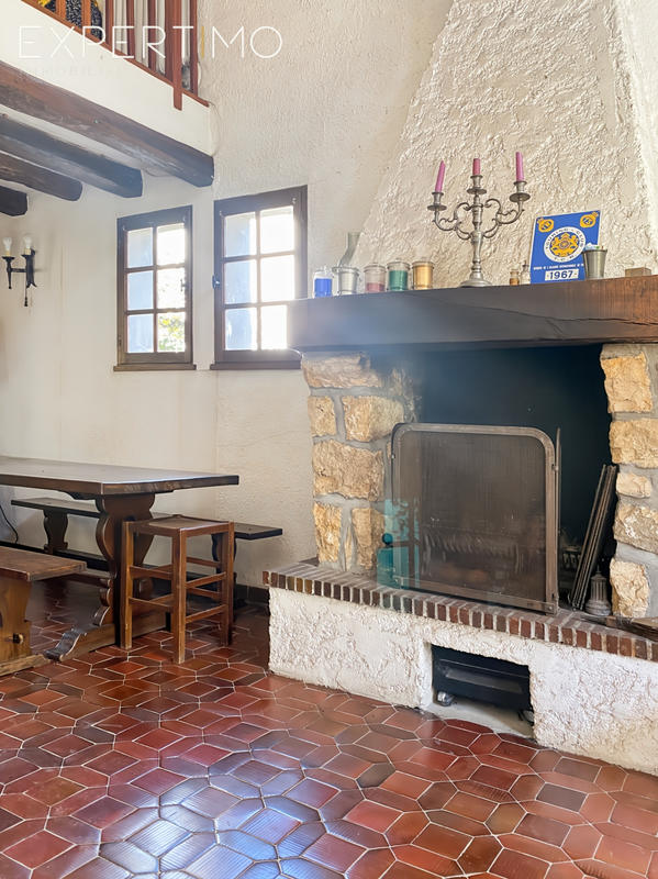 Maison - 145 m² - 6 pièces