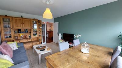 Appartement - 86 m² - 4 pièces