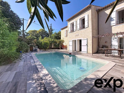 Maison - 190 m² - 5 pièces