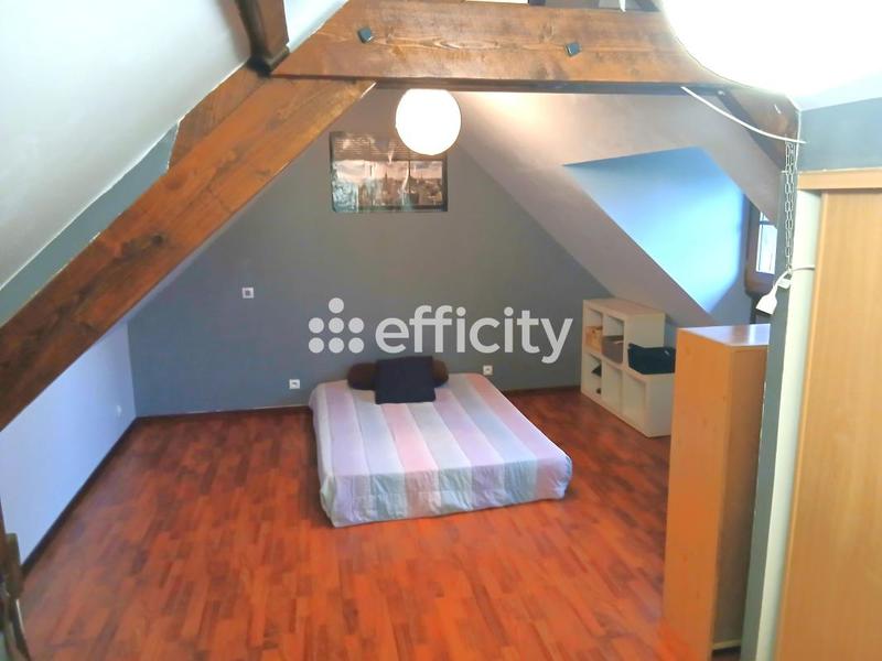 Maison - 105 m² - 5 pièces