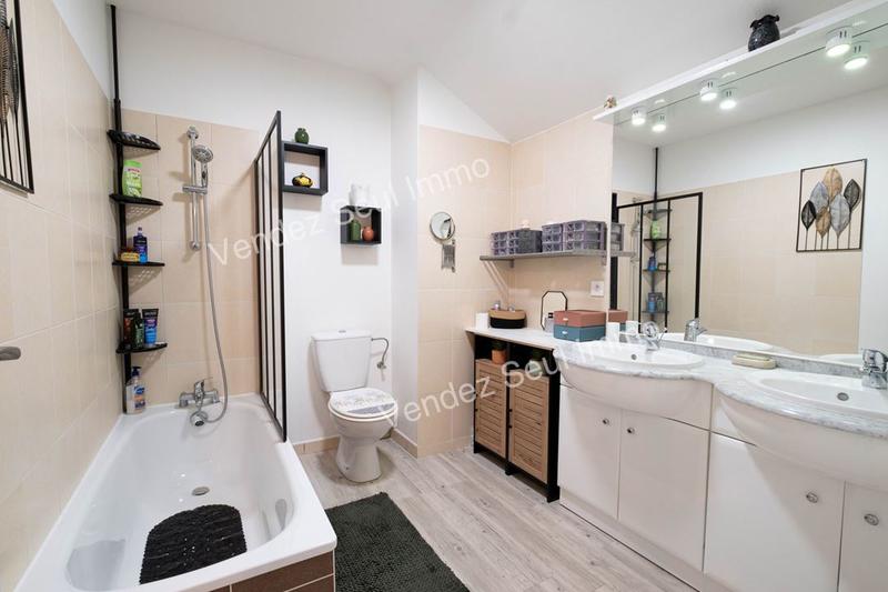 Maison - 125 m² - 6 pièces