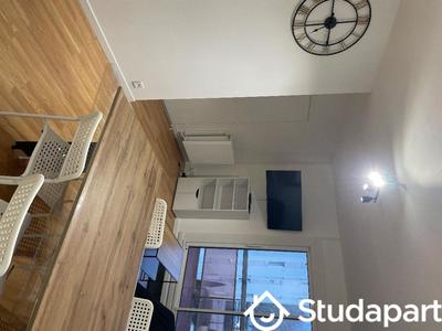 Chambre - 9 m² - 1 pièce