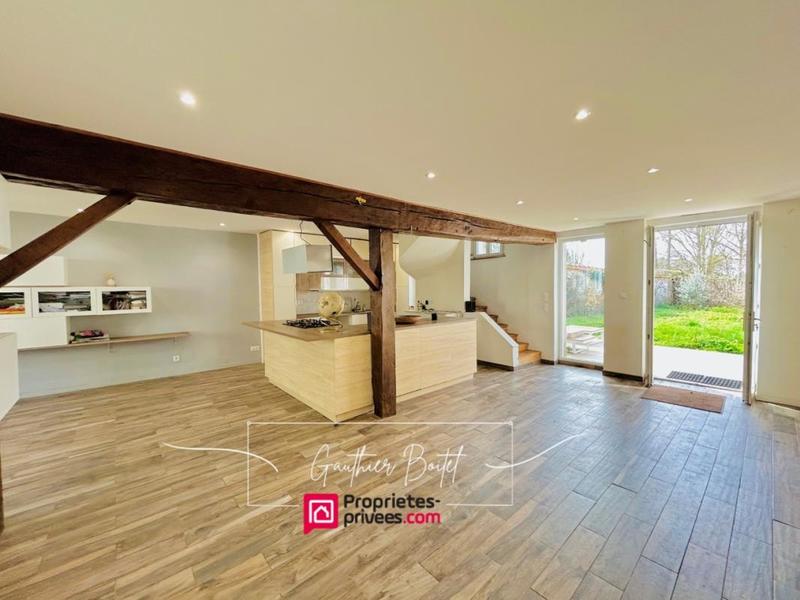 Maison - 167 m² - 8 pièces