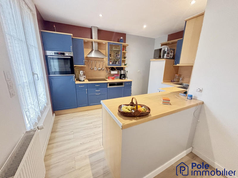 Maison - 151 m² - 6 pièces