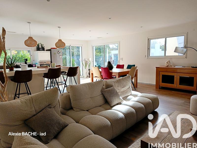 Maison - 120 m² - 4 pièces