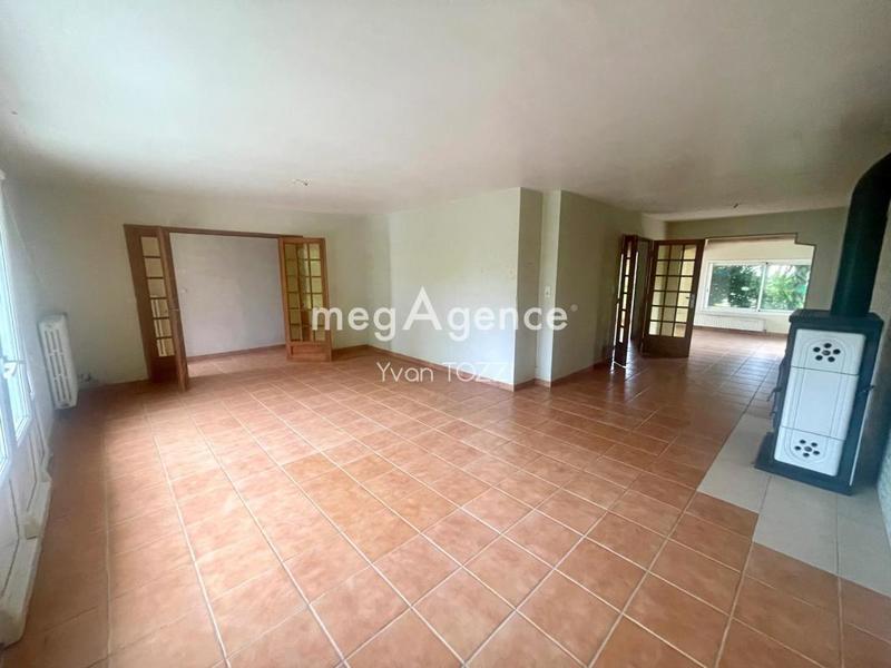 Maison - 140 m² - 6 pièces
