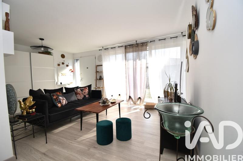 Appartement - 99 m² - 4 pièces