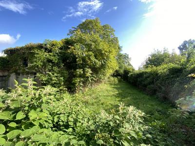 Maison - 220 m² - 8 pièces