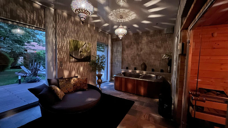 Maison - 542 m² - 20 pièces