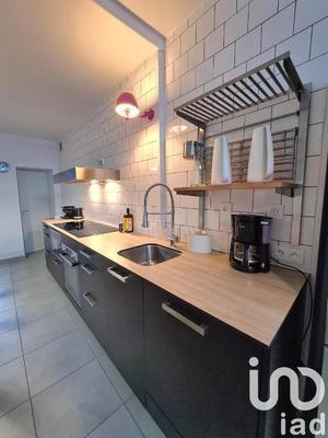 Maison - 167 m² - 12 pièces