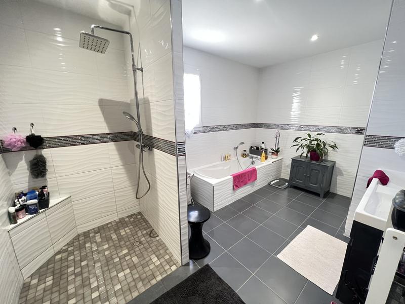 Villa - 147 m² - 5 pièces