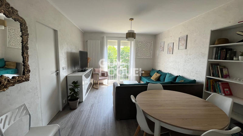 Appartement - 64 m² - 4 pièces