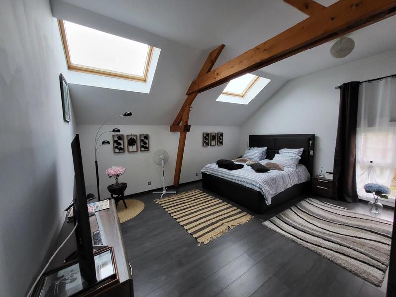 Maison - 282 m² - 11 pièces