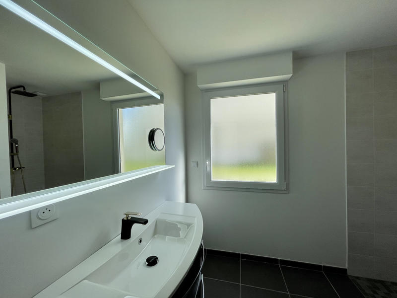 Maison - 94 m² - 5 pièces