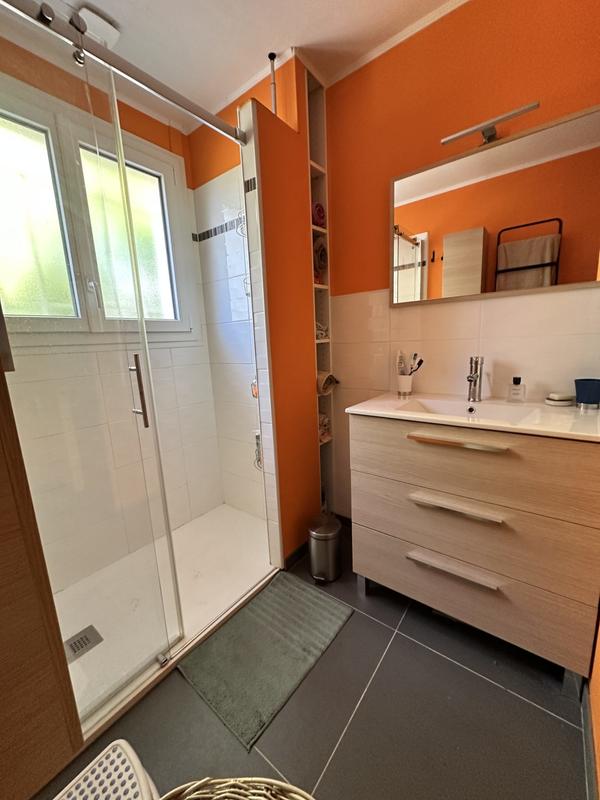 Maison traditionnelle - 106 m² - 5 pièces