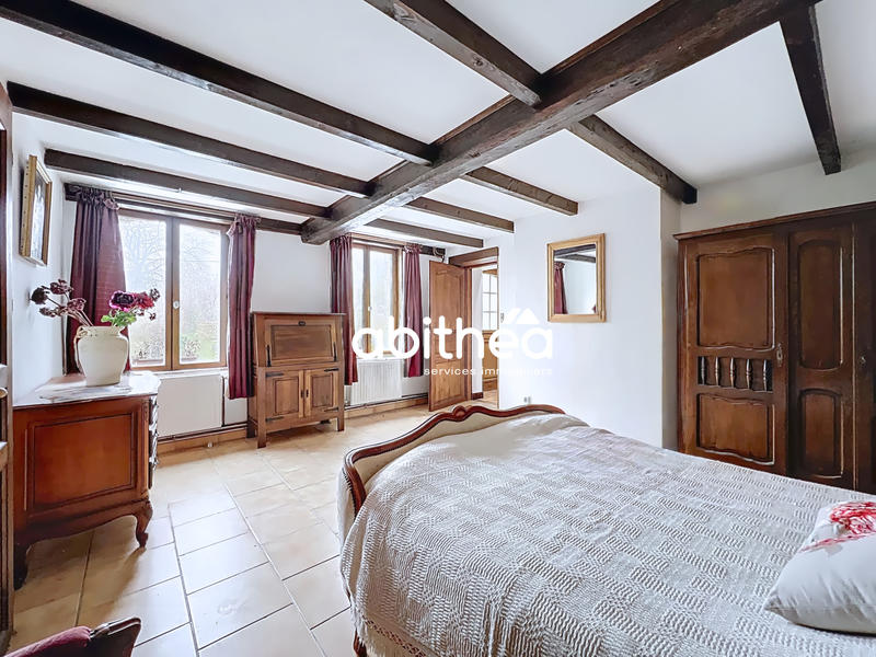 Maison - 180 m² - 8 pièces