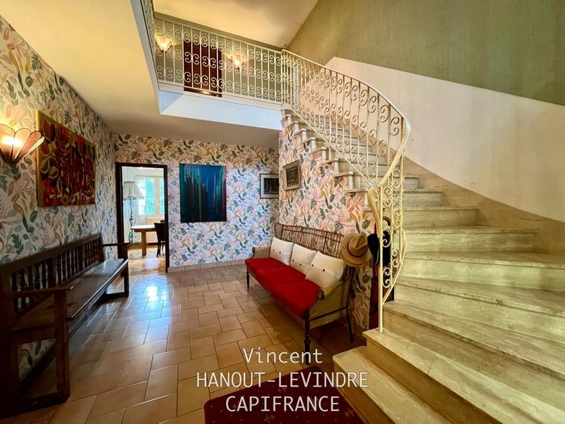 Maison - 191 m² - 7 pièces