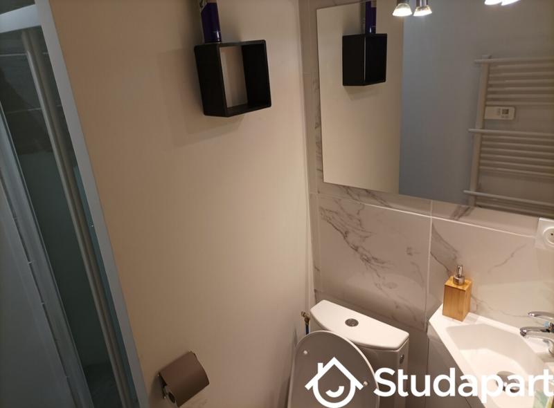 Appartement - 15 m² - 1 pièce