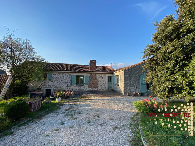 Maison ancienne - 171 m² - 5 pièces