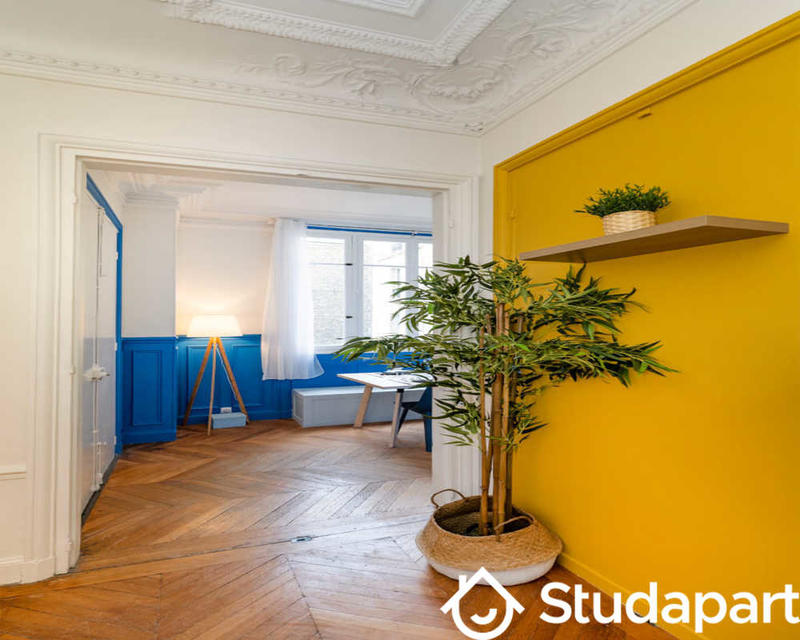 Chambre - 170 m² - 1 pièce