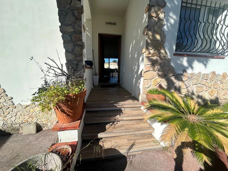 Villa - 215 m² - 6 pièces