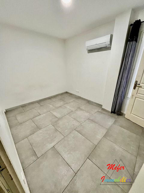 Fonds de commerce - 396 m²