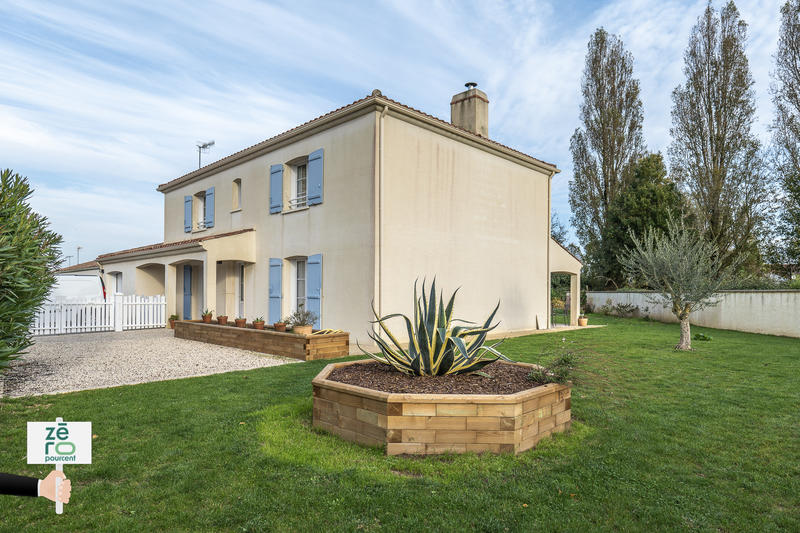 Maison - 176 m² - 6 pièces