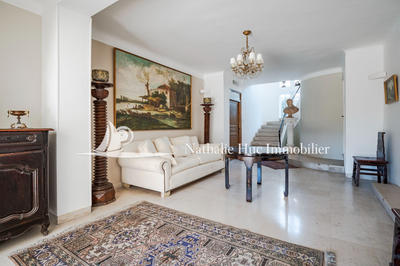 Demeure - 262 m² - 8 pièces