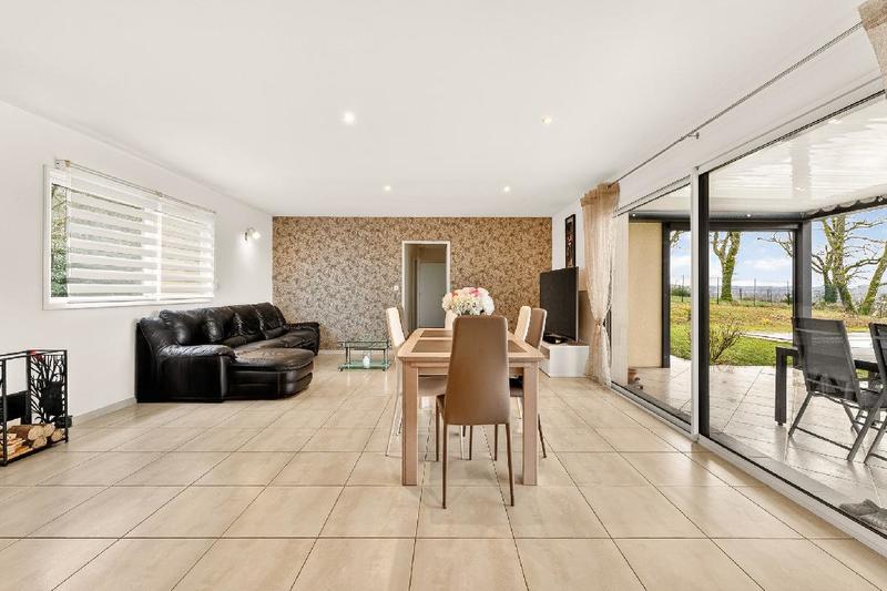 Maison - 108 m² - 5 pièces