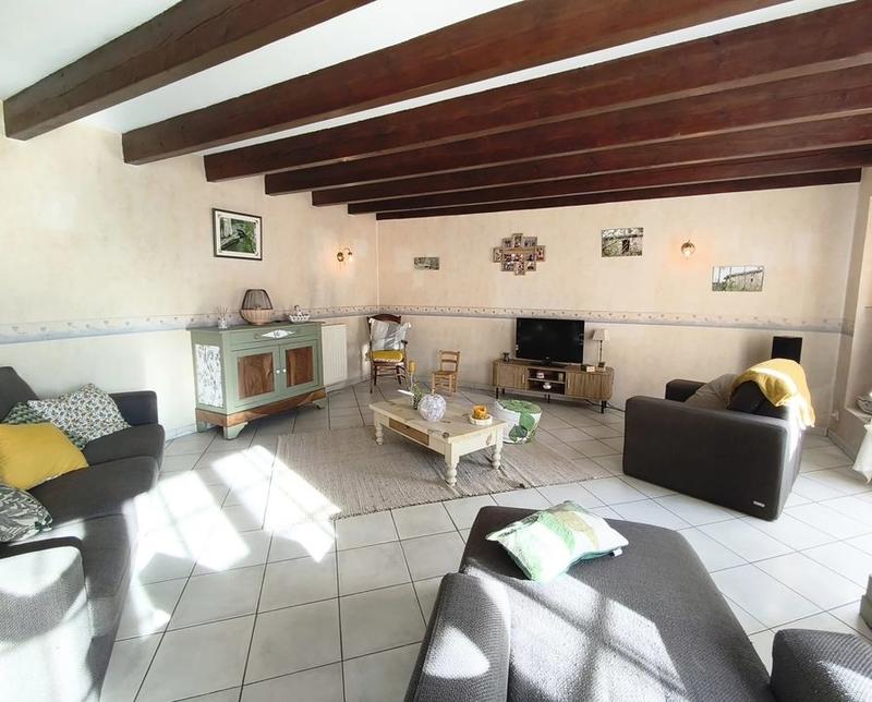 Maison - 141 m² - 7 pièces