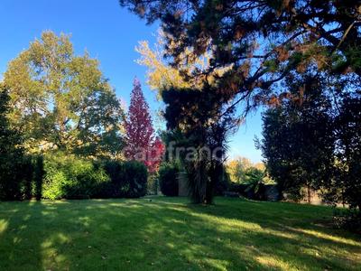 Maison - 120 m² - 10 pièces