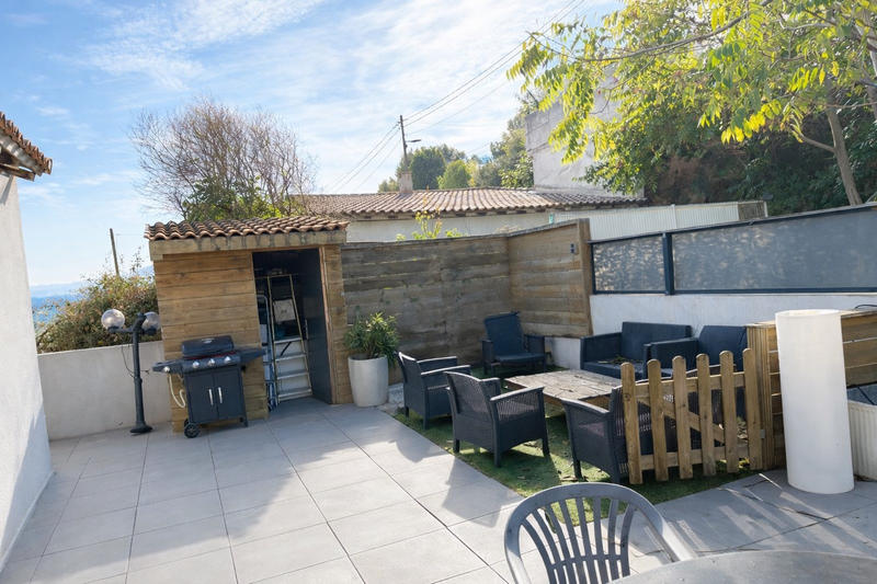 Maison - 220 m² - 5 pièces