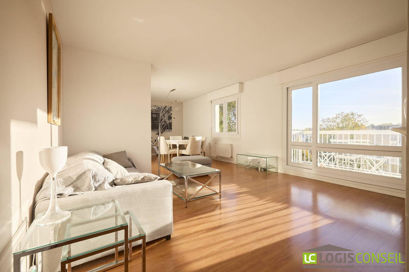 Appartement - 80 m² - 4 pièces