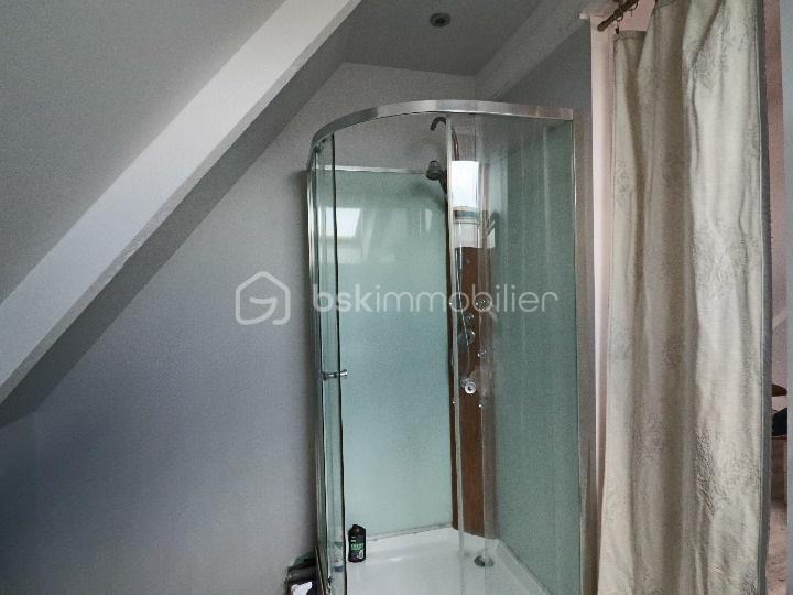 Maison - 138 m² - 6 pièces