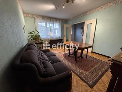 Pavillon - 105 m² - 7 pièces