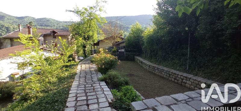 Maison - 140 m² - 6 pièces