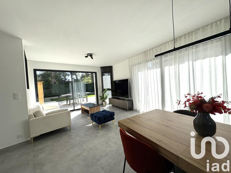 Maison - 118 m² - 5 pièces