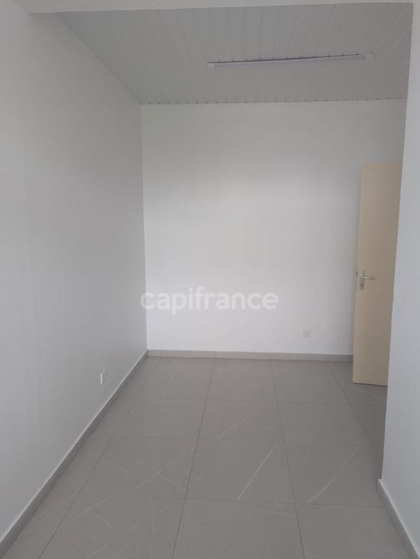 Immeuble - 247 m² - 11 pièces