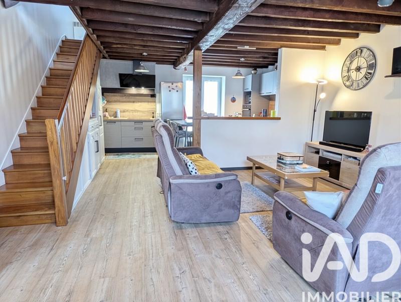 Maison - 185 m² - 8 pièces