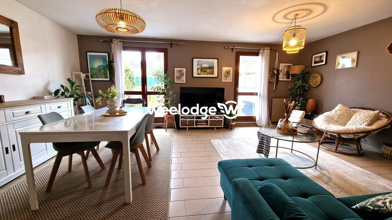 Maison - 93 m² - 5 pièces